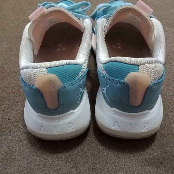 Nike Jordan Air 200e - Picture 6 of 12